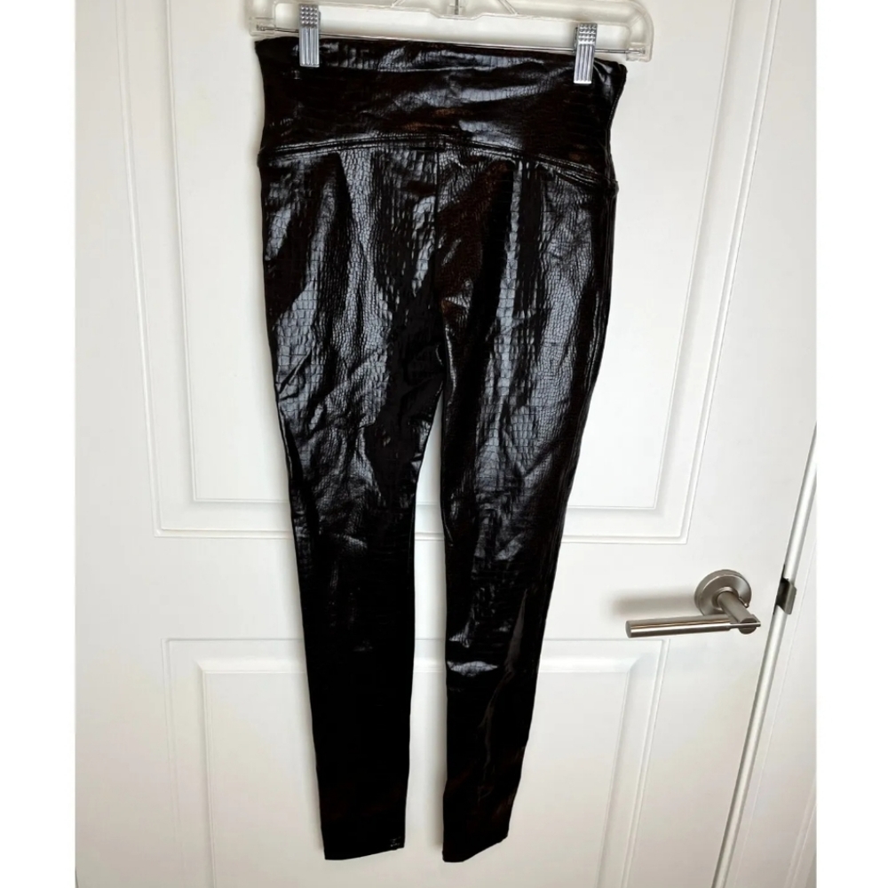 Spanx Brown Faux Leather Croc Shine Leggings Size Medium - Picture 11 of 13